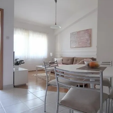 Kate-few Minutes From Apartman *
